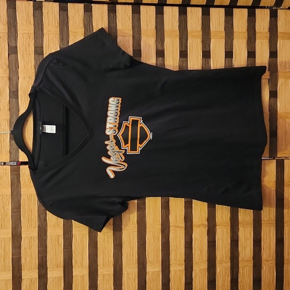 EUC! Harley Davidson tshirt - Picture 4 of 6